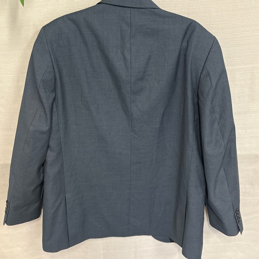 Kenneth Cole Reaction Gray Sport Coat with Notched Lapels - Picture 3 of 3